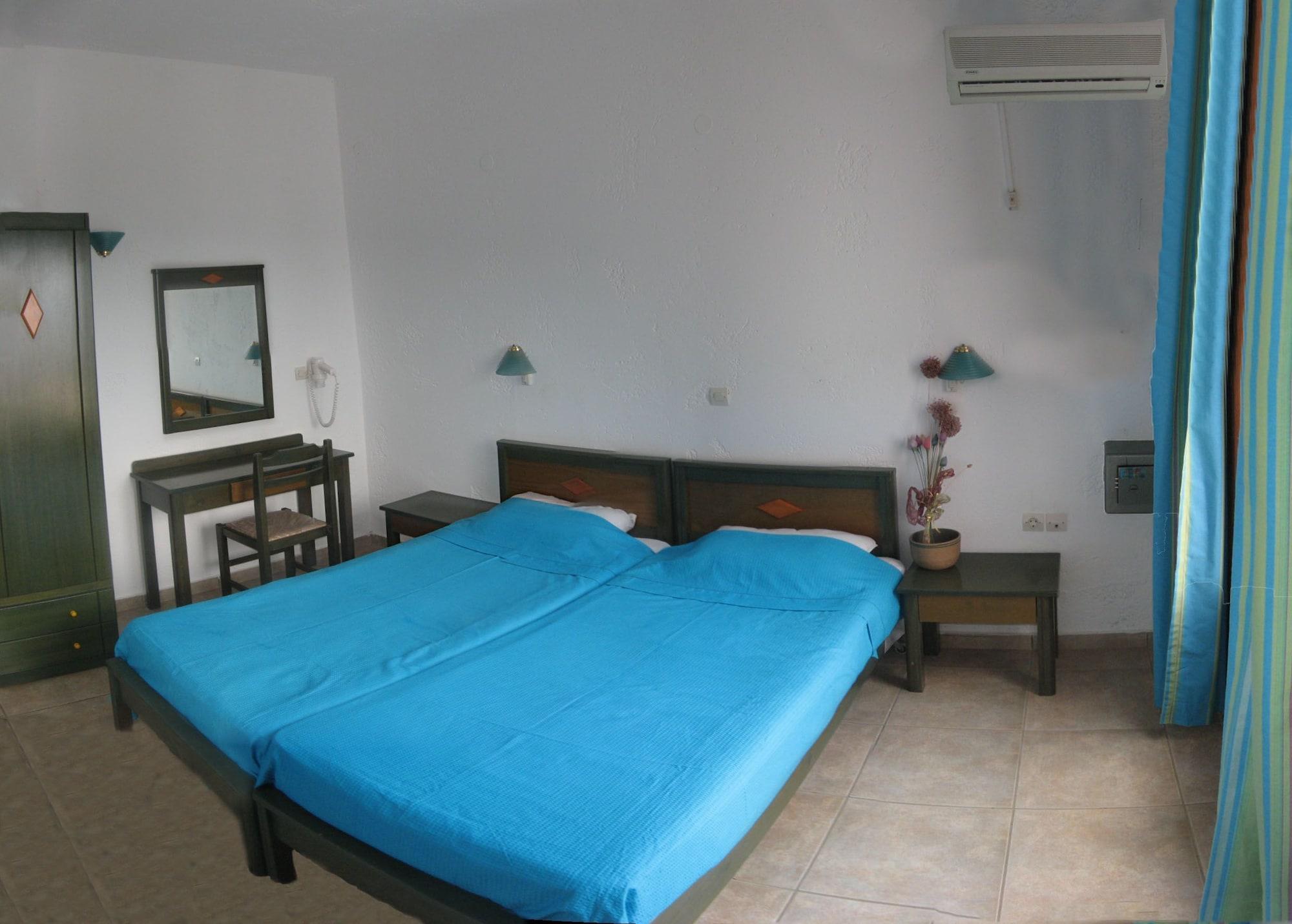 Romantica Hotel Apartments Hersonissos  Exterior photo