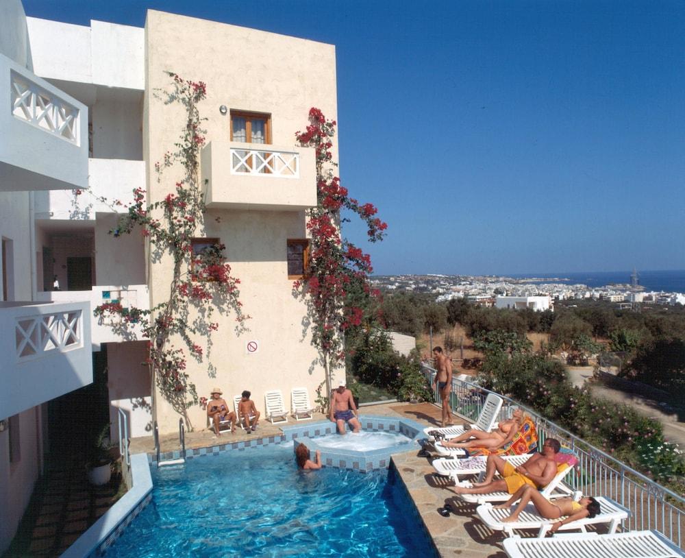 Romantica Hotel Apartments Hersonissos  Exterior photo