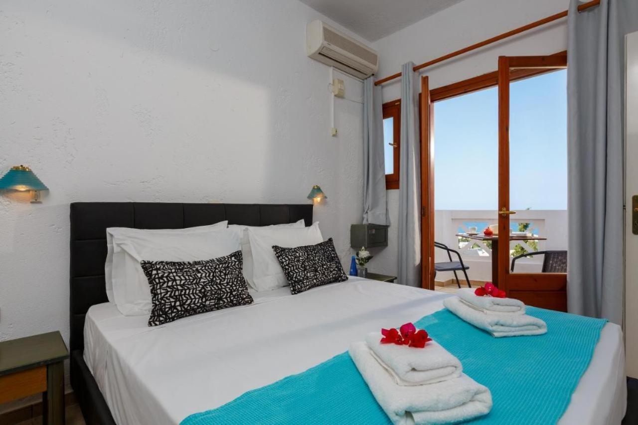 Romantica Hotel Apartments Hersonissos  Exterior photo
